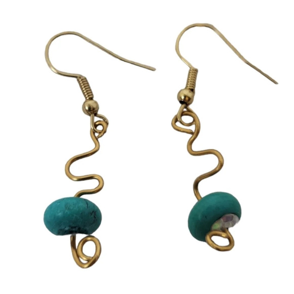 Handcrafted Cooper Turquoise Swirl Earrings - Picture 1 of 2